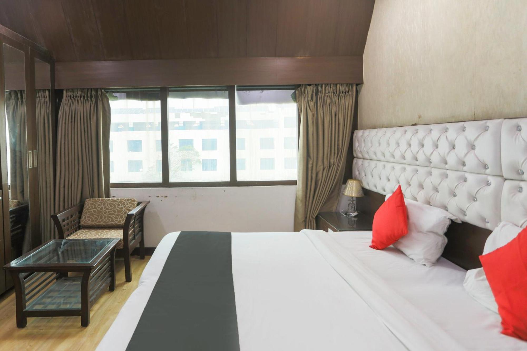 Hotel O Parktel Indirapuram Εξωτερικό φωτογραφία